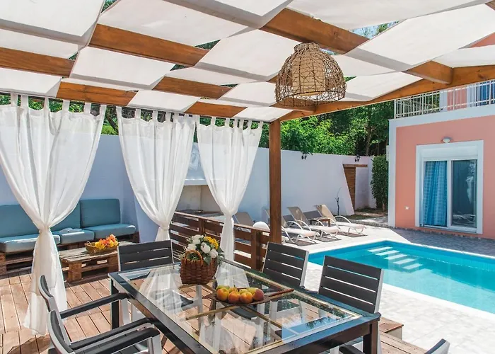 Danae - 100m From Villa Laganas