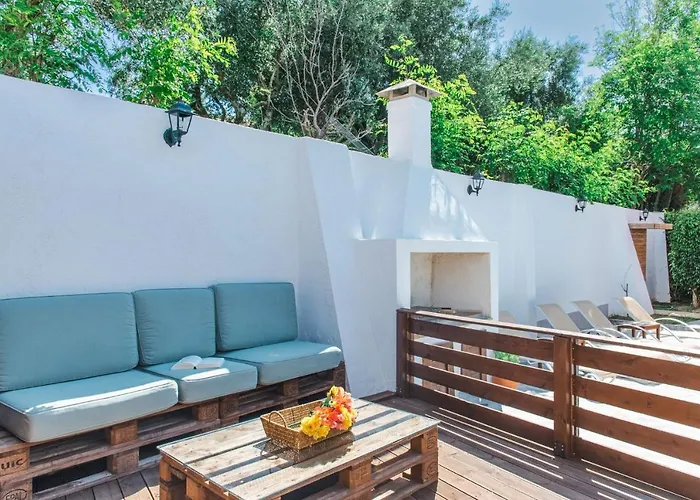 Villa Danae - 100m From