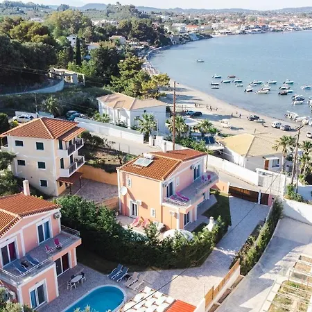 Danae - 100m From Villa