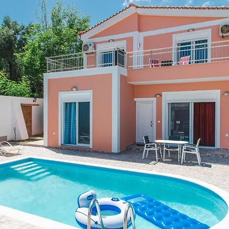 Danae - 100m From Villa