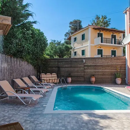 Danae - 100m From Villa