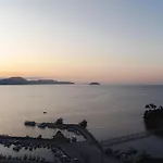 Villa Danae - 100m From *