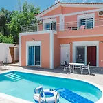 Danae - 100m From Villa