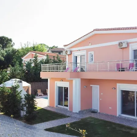 Danae - 100m From * لاغاناس